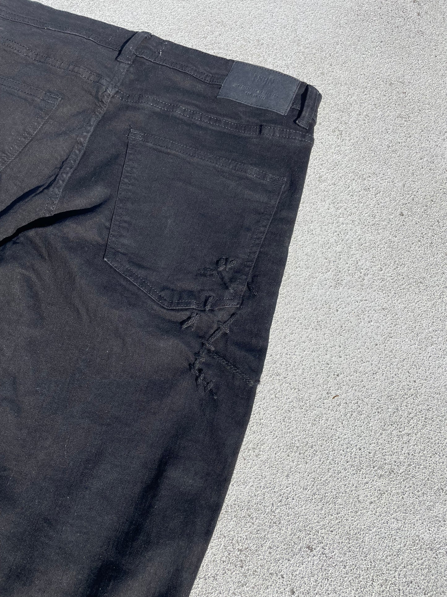 Jeans sprinkled with wool